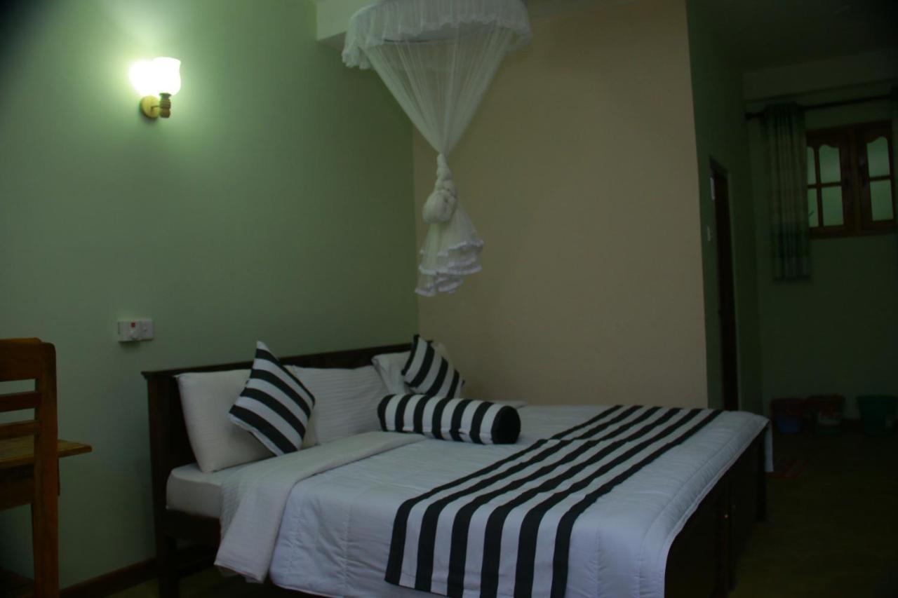 Dinaro Guest Hotel Ella Exterior photo